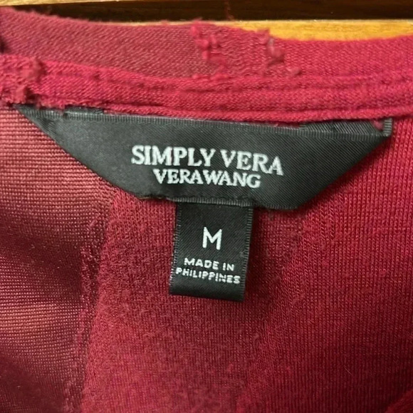 Women’s SIMPLY‎ VERA- Vera Wang red blouse. Medium. - Picture 3 of 6